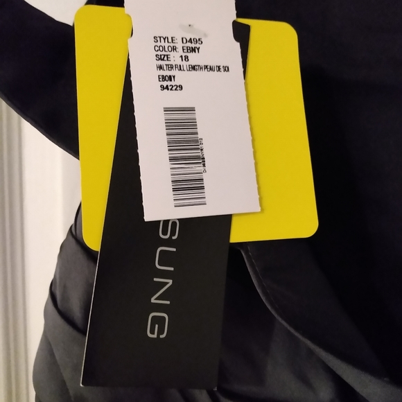 NWT Alfred Sung Halter Dress - Picture 5 of 7